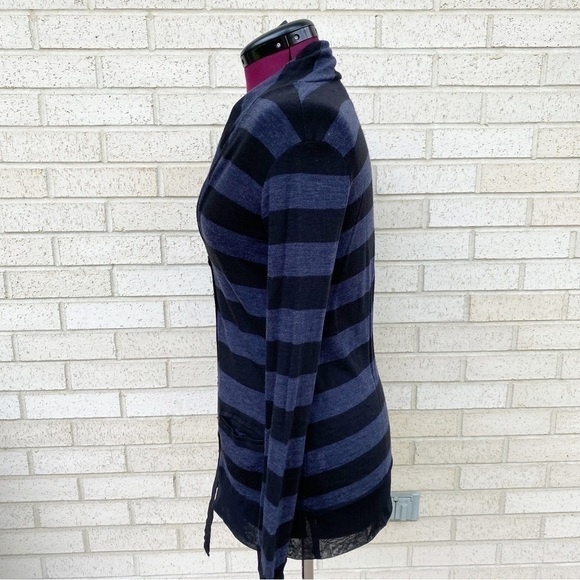A.L.C. Sweater Cardigan Size XS 100% Wool Two Tone Blue Striped - Picture 4 of 16